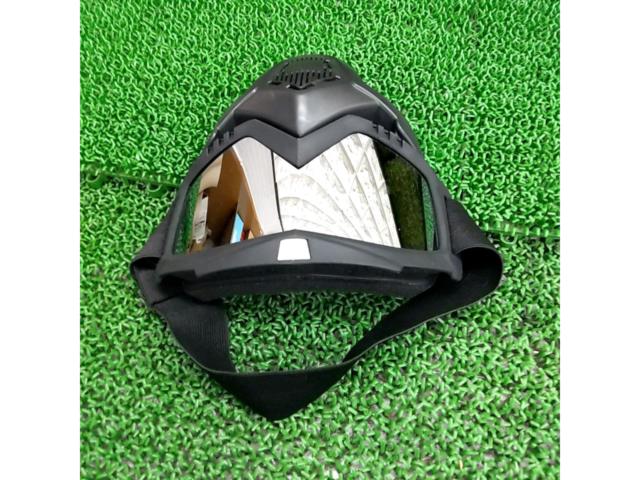 Unknown Manufacturer
Face goggles