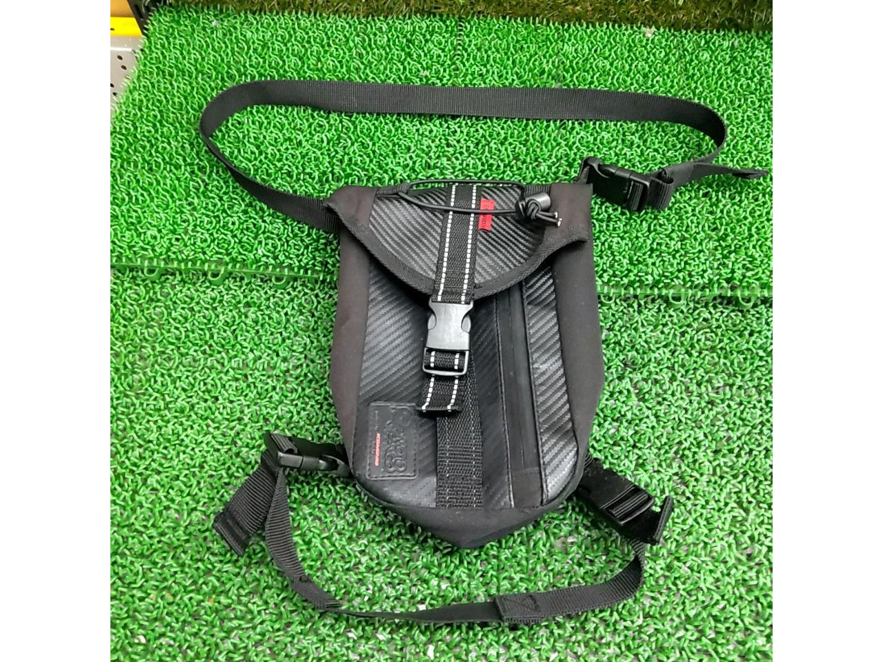 KOMINE MOTO FANGO レッグバッグ