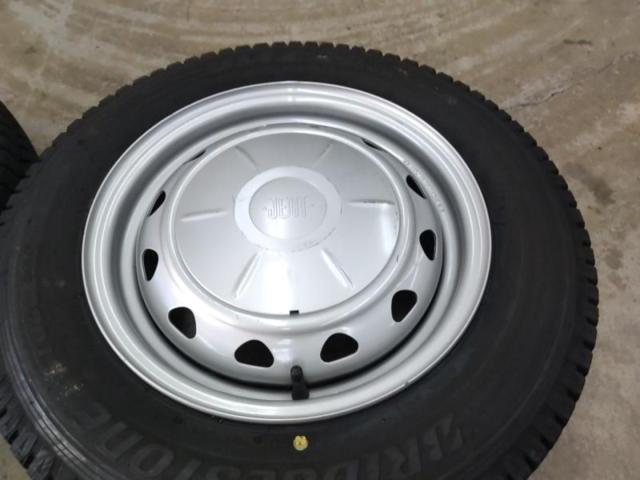 タイヤバリ山!! 【BRIDGESTONE】  JECT マルチPCDスチールホイール  + 【BRIDGESTONE】 BLIZZAK VL1