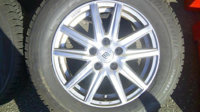 BRIDGESTONE BLIZZAK VRX2 + KYOHO SEIN SV