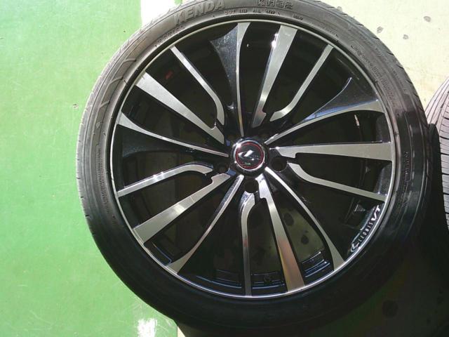 weds LEONIS VT + KENDA KR32