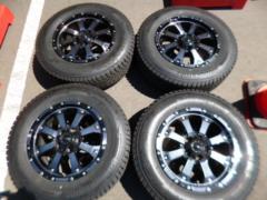 BRIDGESTONE BLIZZAK DM-V3 + TRISTAR INTERNATIONAL MKW MK-46