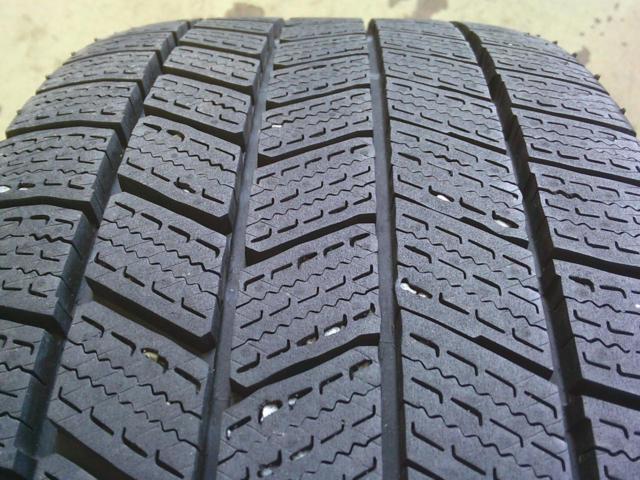 BRIDGESTONE BLIZZAK WZ-1 + TANABE SSR SERIES GTV02