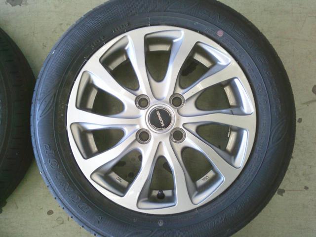 BRIDGESTONE BALMINUM TR10 + DUNLOP ENASAVE EC300+
