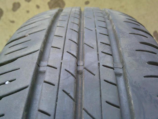 BRIDGESTONE BALMINUM TR10 + DUNLOP ENASAVE EC300+