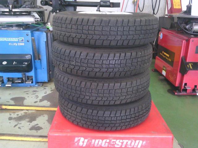 【B倉庫】DUNLOP WINTERMAXX WM02 + DUNLOP MACBES MB8