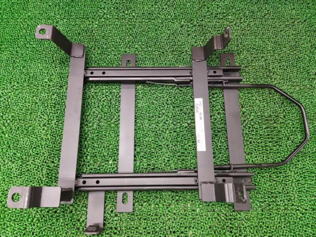 SRF シートレールファクトリー SRF-SR 運転席側シートレール