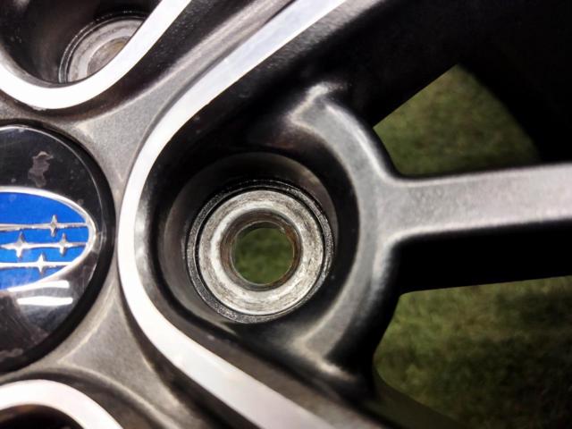 スバル純正 BRZ ZC6 前期純正ホイール