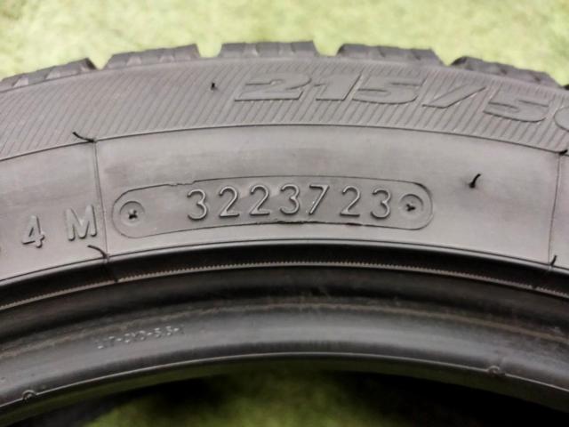 [スタッドレスタイヤ4本] TOYO OBSERVE GARIT GIZ 215/50R17 2023年モデル