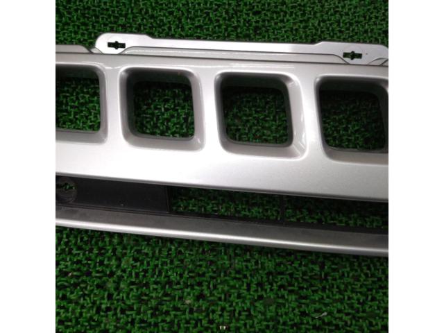 Nissan genuine
Otti
H92W
Front grille