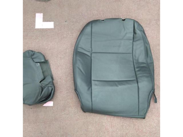 Clazzio
New broth
Seat Cover
(Spacia)