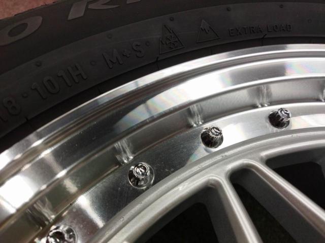 ☆8月お買い得品☆(別住所倉庫保管ご来店の際は事前にご連絡下さい)STEINER FTX+PIRELLI ICE ZERO  ASIMMETRICO