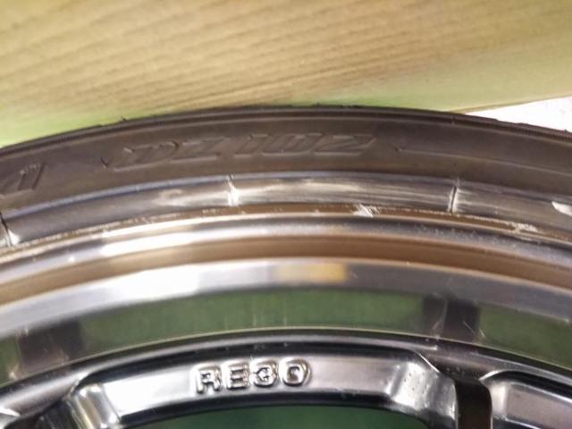 August bargains!!
RAYS (Rays)
VOLK
RACING
RE30
+
DUNLOP (Dunlop)
DIREZZA
DZ102