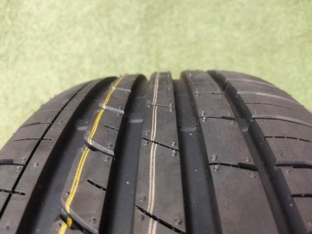 August Bargains [Minivan 17]
Popular tire label set!
LEONIS
UC
+
KENDA
KENETICA
ECO
KR 203
205 / 55R17
2026 model