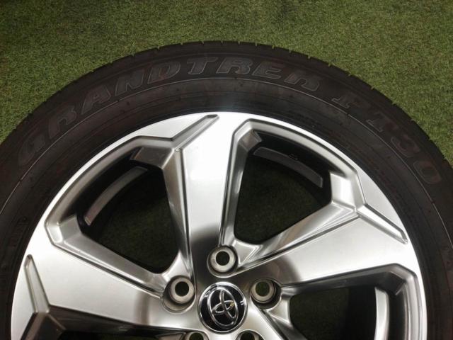 August Bargains [Rare!]
Toyota
RAV4 / 50 series
G grade
Previous period
Genuine
+
DUNLOP
GRANDTREK
PT 30
225 / 60R18
2023 model