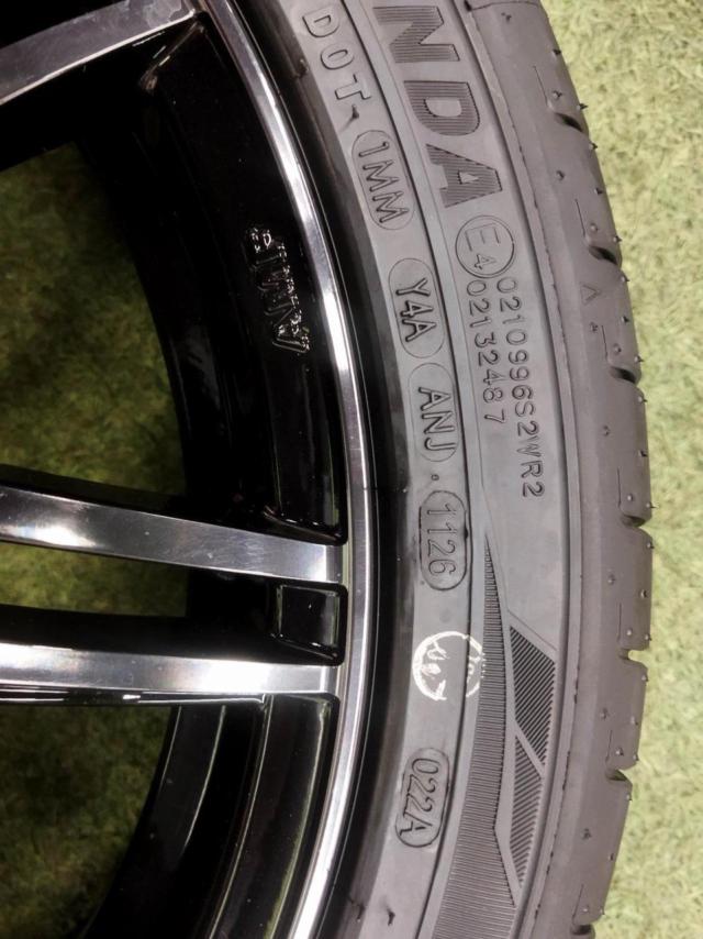 August Bargain Items [114.3-5H]
Set includes tire labels!
LEONIS
GREILA
+
KENDA
KENETICA
ECO
KR 203
205 / 45R17
2026 model