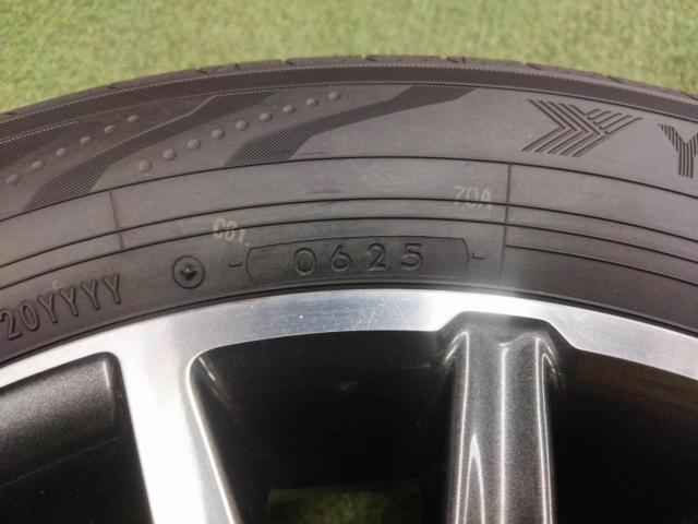August's best deals are very popular!
Noah & Voxy / 80 Series
Si & ZS grade (Kirameki)
Previous period
Genuine
+
YOKOHAMA
BluEarth-RV
RV03
205 / 60R16
2024 model