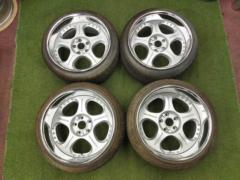 August bargains!!
VeilSide (Veilside)
ANDREW (Andrew)
RACING
DISH
+
DUNLOP (Dunlop)
FORMULA
W-10