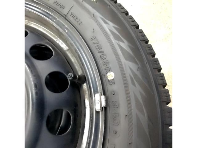 BRIDGESTONE
BLIZZAK
VRX2
Studless tire 4 pcs set