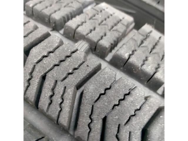 BRIDGESTONE BLIZZAK VRX2