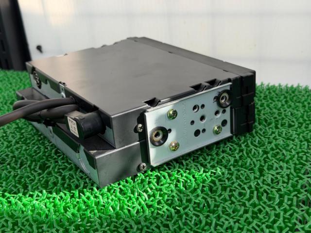 Vintage Carrozzeria graphic equalizer [EQ-3010]
+
Digital Delay Surround Processor [SQ-4010]