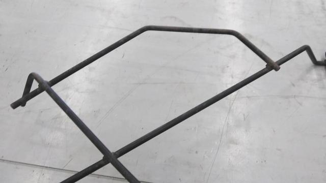 三菱純正 床下用スペアタイヤステー