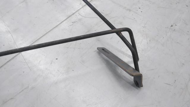 三菱純正 床下用スペアタイヤステー