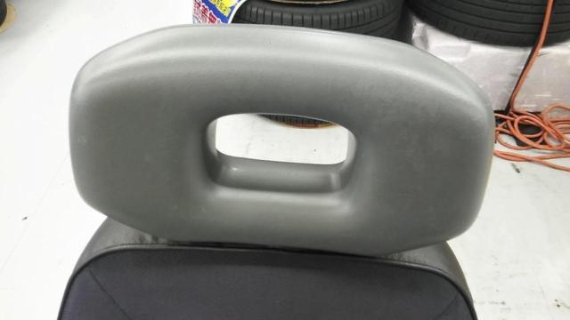 Driver's side/RH/Right side SUZUKI genuine part
Reclining seat