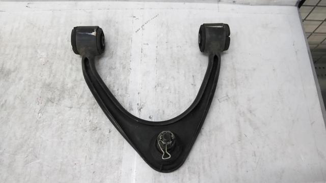 2-split Toyota genuine
Front upper arm