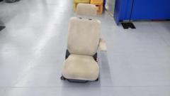 Driver side only
RH Suzuki Genuine Parts
Genuine sheet