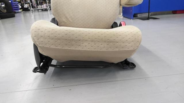 Driver side only
RH Suzuki Genuine Parts
Genuine sheet