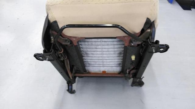 Driver side only
RH Suzuki Genuine Parts
Genuine sheet