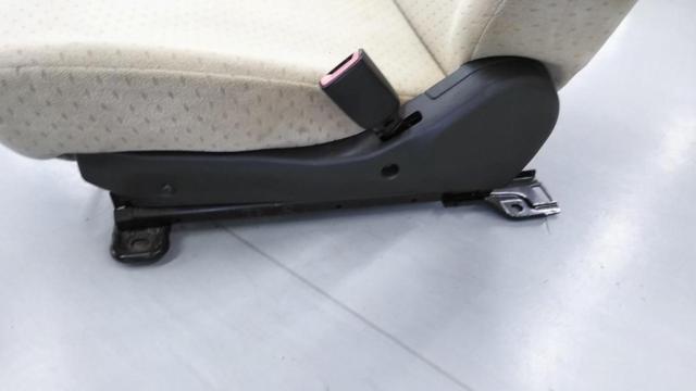 Driver side only
RH Suzuki Genuine Parts
Genuine sheet