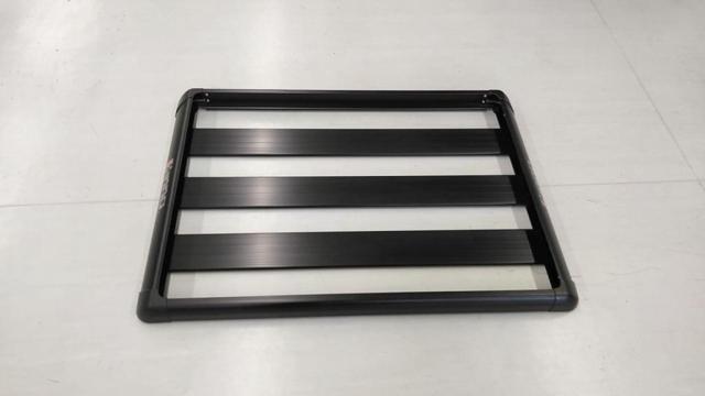 Daihatsu genuine
INNO
Genuine option
Shaper 80
Roof rack
08300-K2009