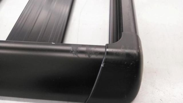 Daihatsu genuine
INNO
Genuine option
Shaper 80
Roof rack
08300-K2009