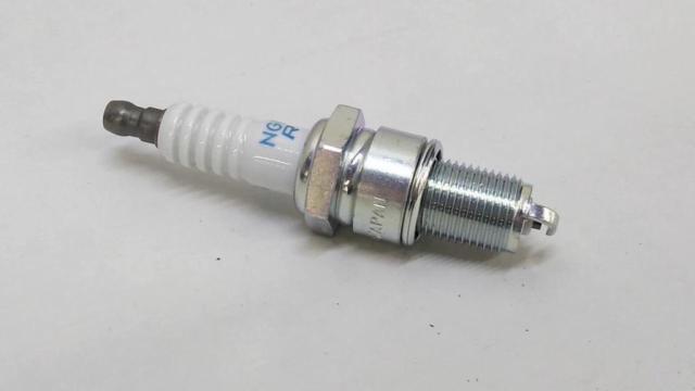 【BPR6ES-11/4824】NGK SPARK PLUG