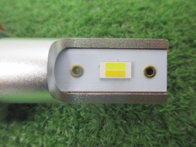 メーカー不明 LEDバルブ H8
