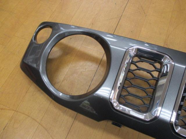 SUZUKI ジムニーノマド/JC74W 純正グリル