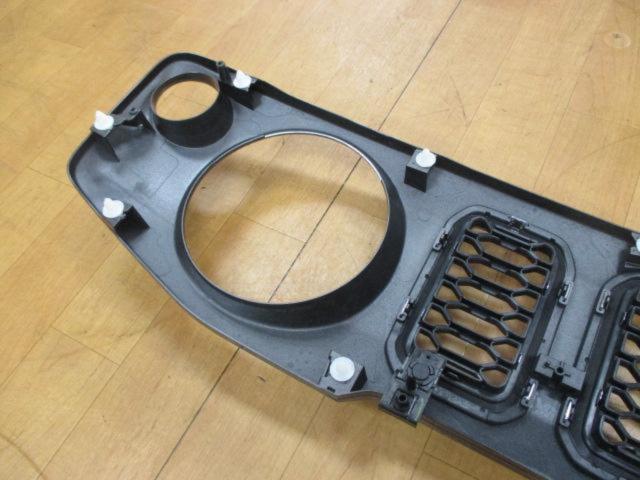 SUZUKI ジムニーノマド/JC74W 純正グリル