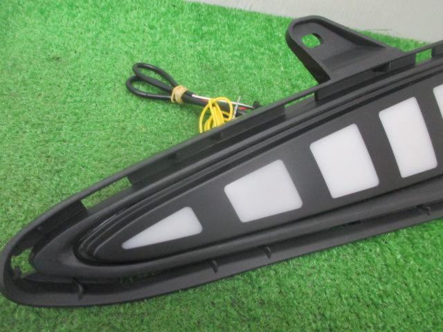 メーカー不明 LEDデイライト