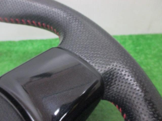 TOYOTA
Vitz G's/NCP131
Genuine leather steering wheel
