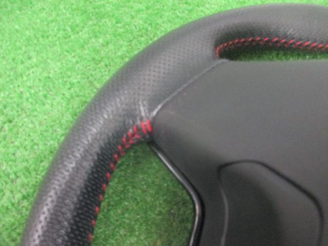 TOYOTA
Vitz G's/NCP131
Genuine leather steering wheel