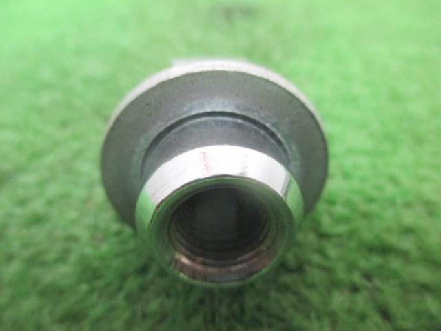 TOYOTA
Genuine flat seat nut
Twenty