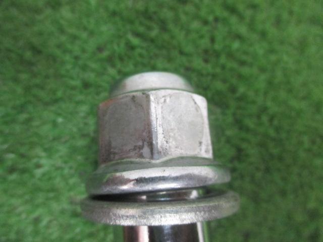 TOYOTA
Genuine flat seat nut
Twenty