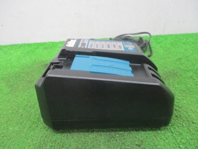 makita  急速充電器 DC18RF