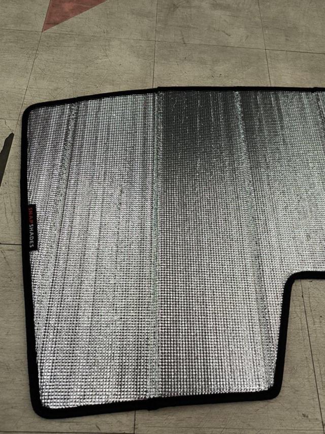 メーカー不明 ハードサンシェード