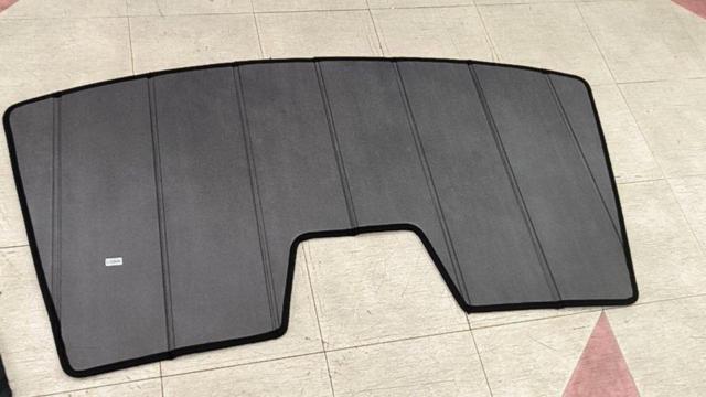 メーカー不明 ハードサンシェード