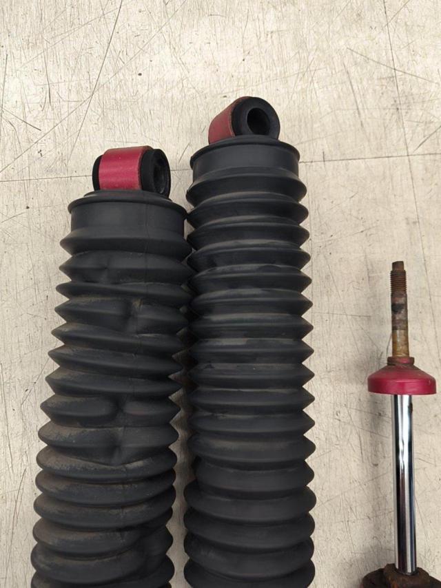 Translation
Original
NeoTune Shock
200 series / Hiace