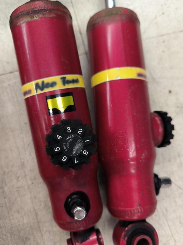 Translation
Original
NeoTune Shock
200 series / Hiace