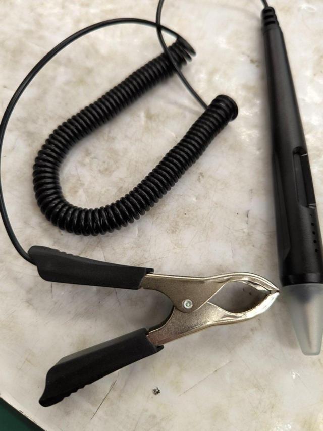 Amon
Electroscopic tester